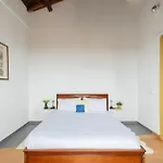 Iflat Minimal Design Apt In The Heart Of Rome