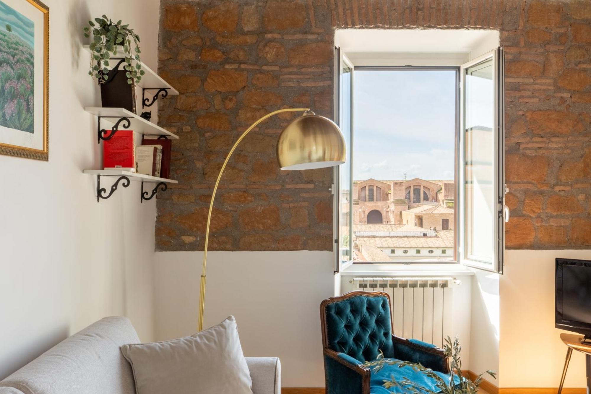Apartment Iflat Minimal Design In The Heart Of *