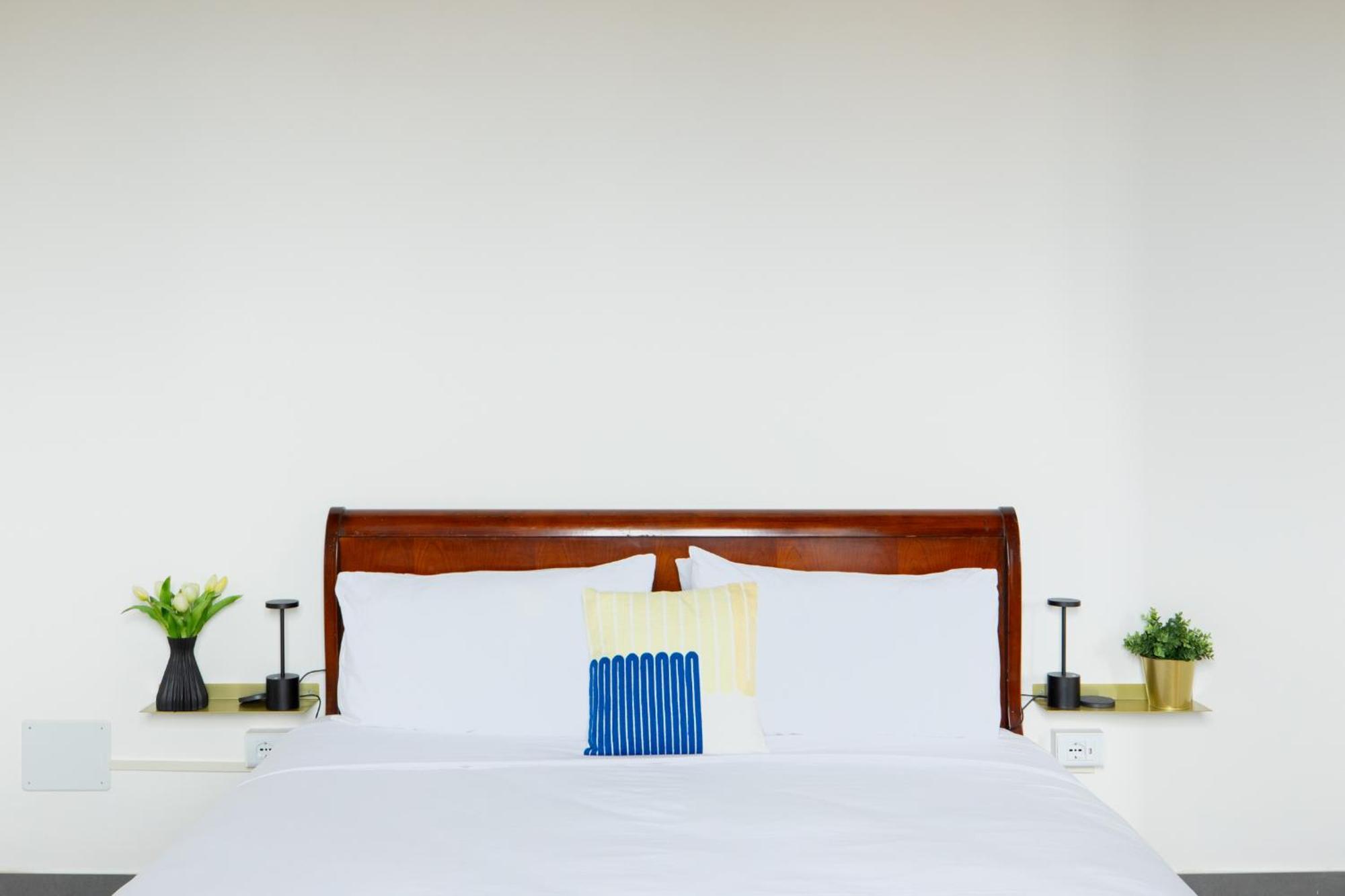 Iflat Minimal Design In The Heart Of Apartment *