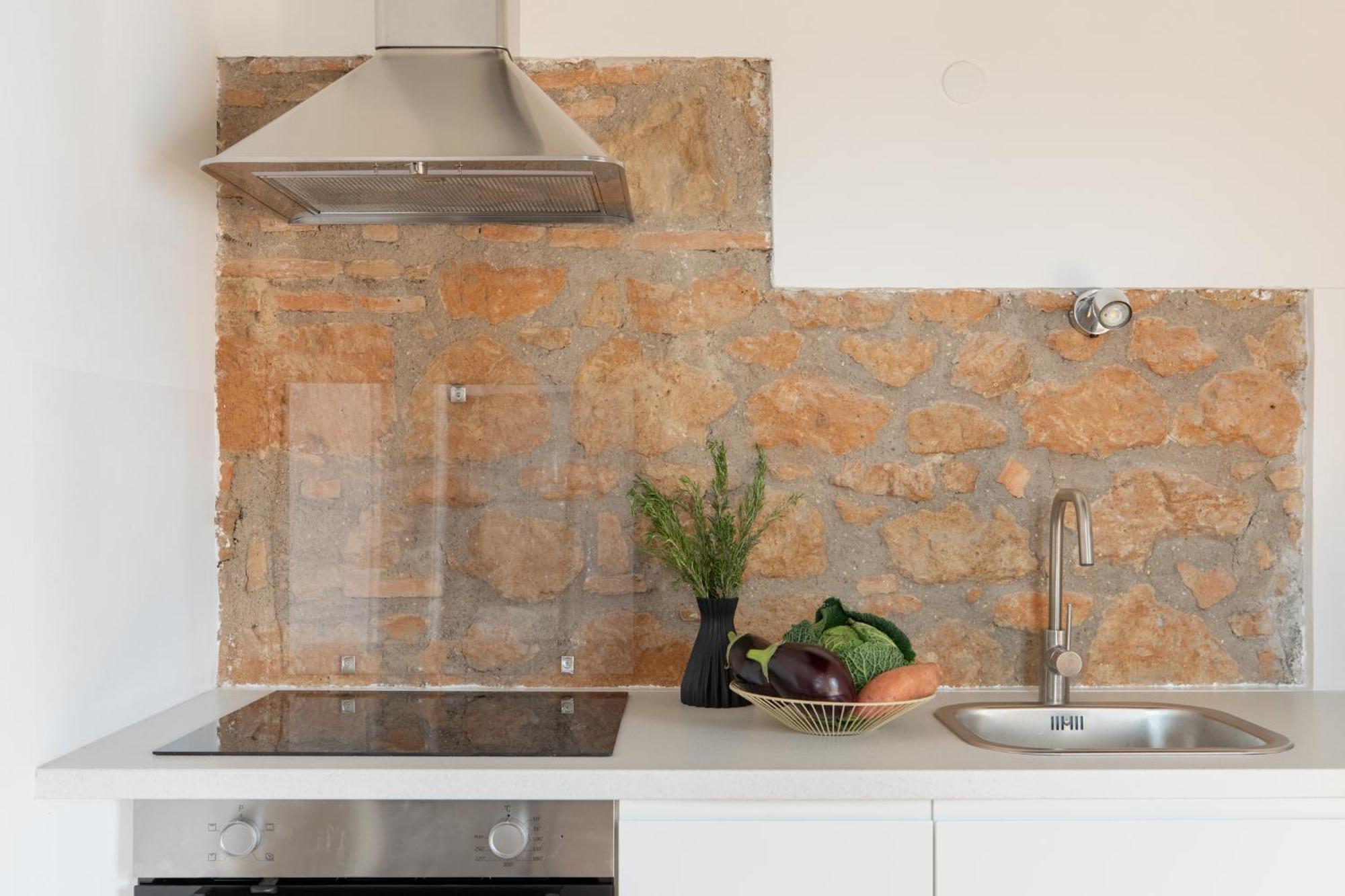 Iflat Minimal Design In The Heart Of *