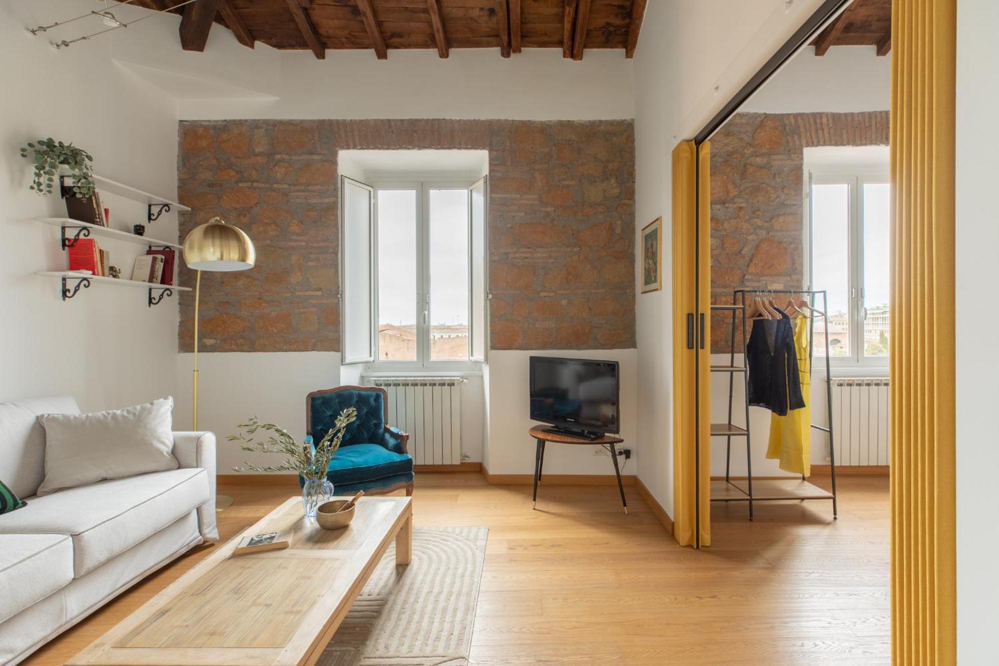 Iflat Minimal Design In The Heart Of *